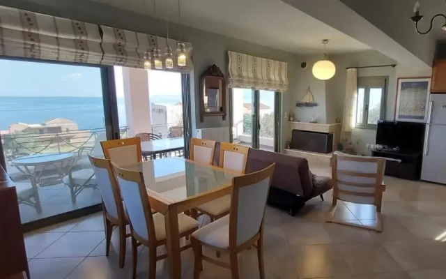 Wonderful seaside residence