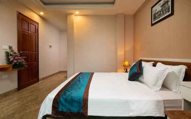 OYO 1090 Nam Cuong 2 Hotel