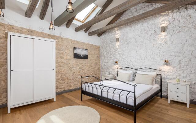 Ivka in Tribalj with 4 bedrooms and 4 bathrooms