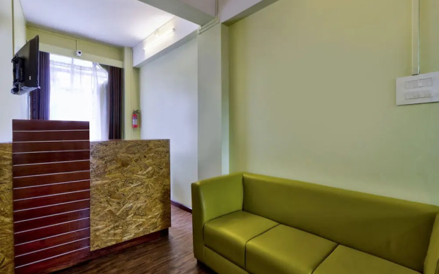 OYO 19563 Infinity Inn