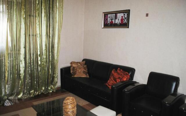 3 bedroom apartment completely -Best Vacation in Batumi