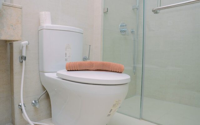 Best Price Studio Apartment at Gold Coast