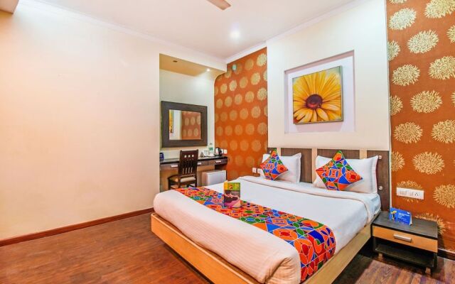 Fabhotel The Residency