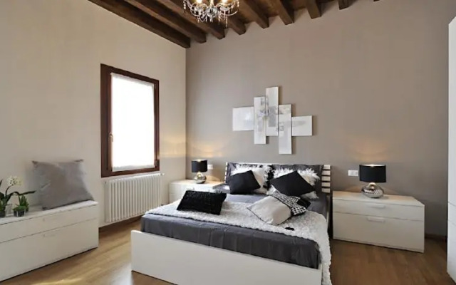Best Venice Apartments