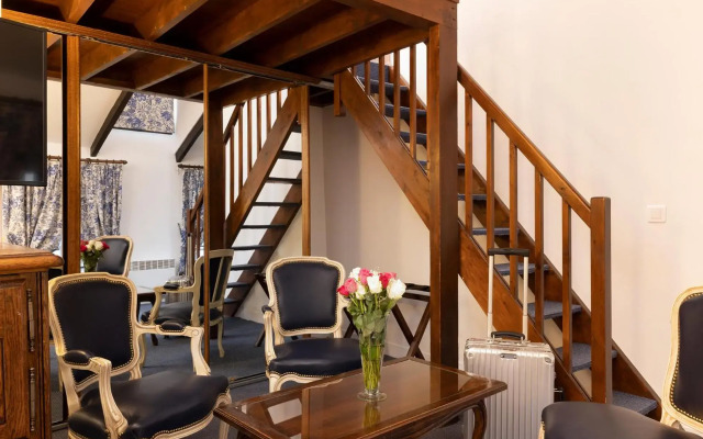 Relais Hotel Du Vieux Paris