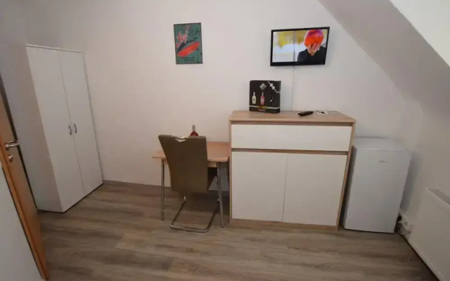 TECK-APARTMENT