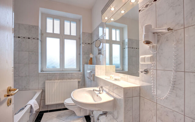 Haus Seeblick Hotel Garni & Ferienwohnungen