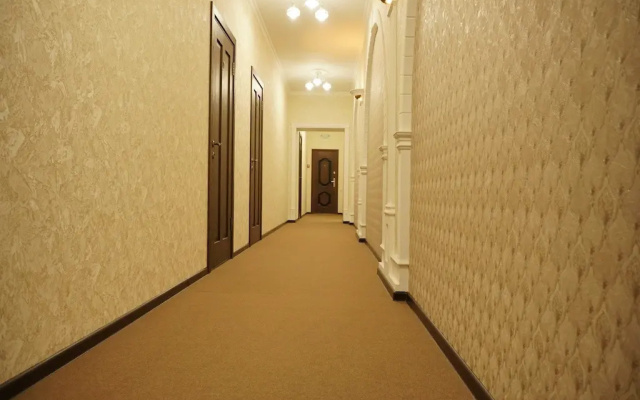 Hotel Versal