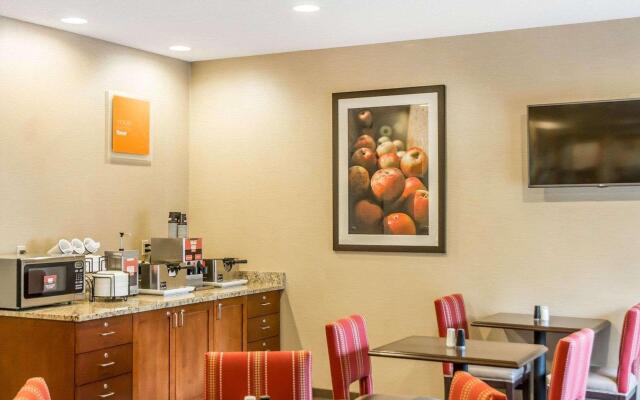 Comfort Inn North/Polaris