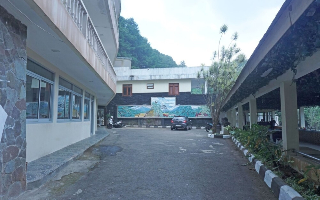 OYO 92966 Villa Bukit Awan
