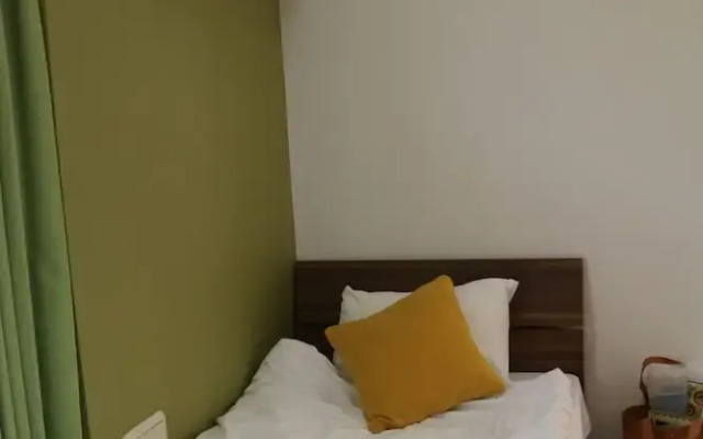 Ocean Partners Rebanga Namba Apartment