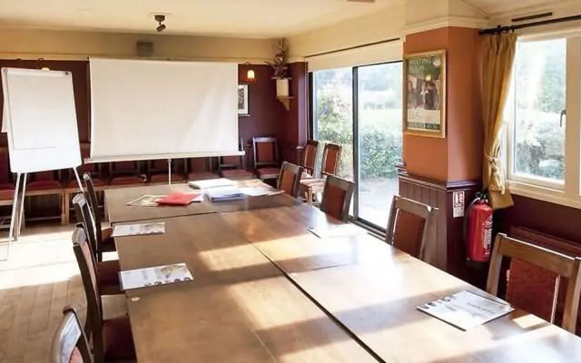 Dog House by Greene King Inns