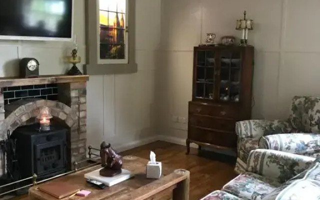 Log cabin