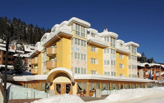 Alpen Suite Hotel