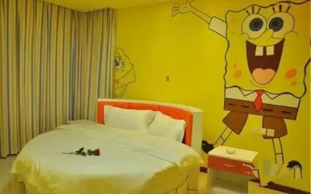 Huazhong Theme Apartment Hotel