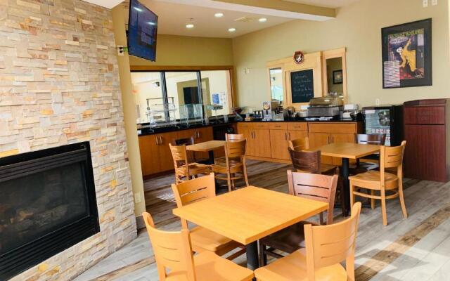 Comfort Inn & Suites