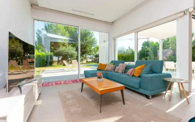 Villa Las Colinas