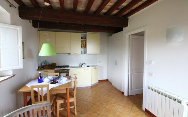 Apartment With Pool, Beautiful Surroundings