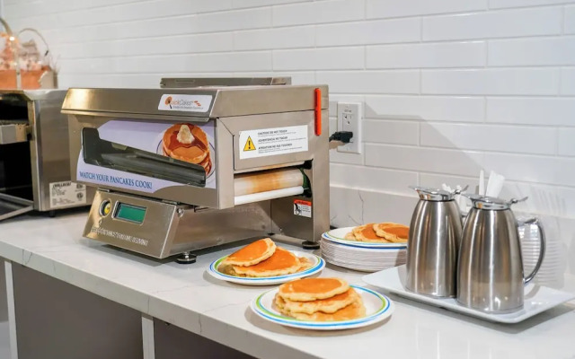 West Edmonton Mall Inn