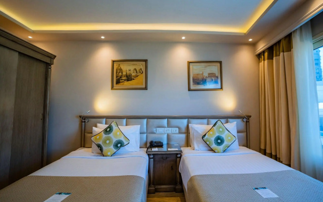 SUNRISE Alex Avenue Hotel
