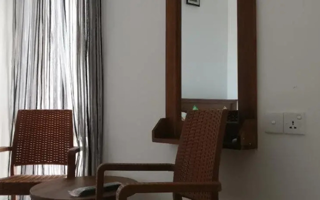 Golden Park Hotel