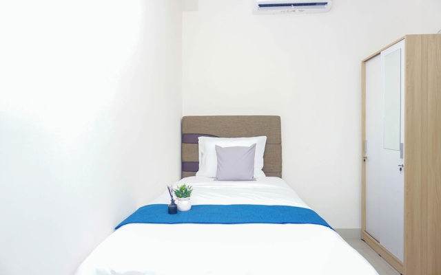 Basic Look 2Br Apartment At Grand Kamala Lagoon