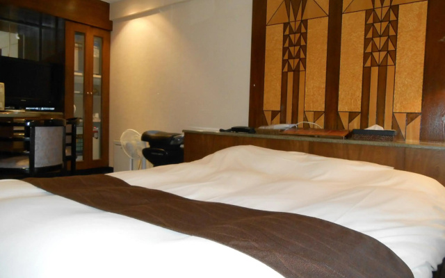 Hotel Lumiere Gotenba (Adult Only)