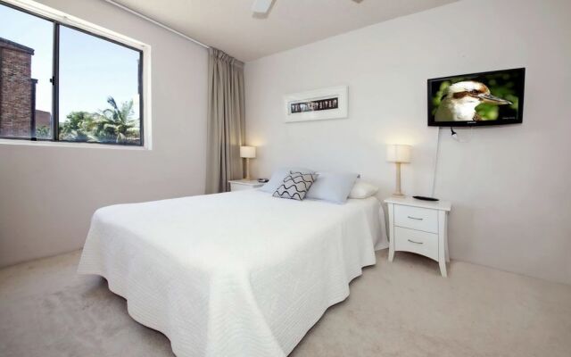 The Helm, Unit 1, 22 Voyager Close