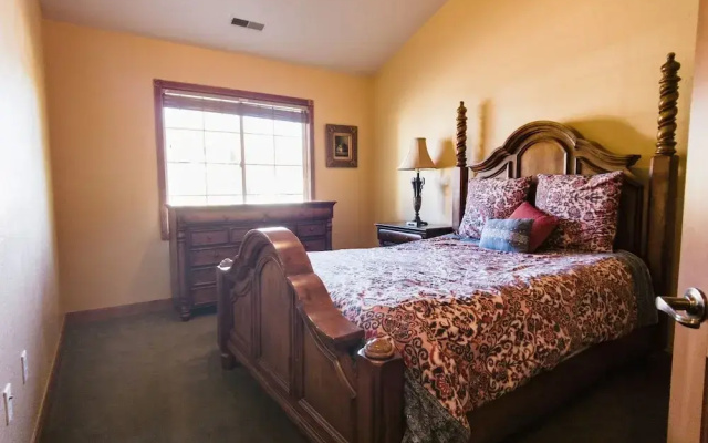 3 Bedroom Zermatt Villages 773 Condo
