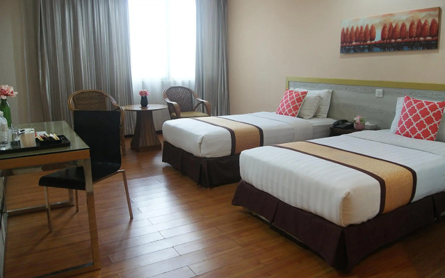 TD Plaza Hotel