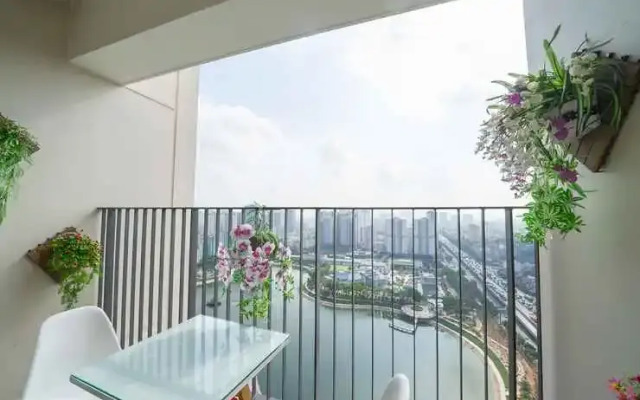 Vivian's House - Vinhomes D'Capital Tran Duy Hung