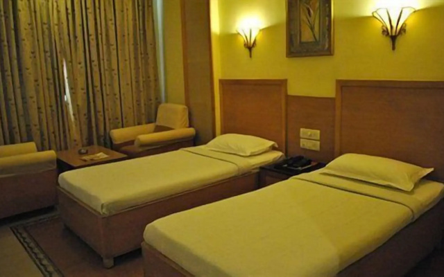 Hotel Roopa