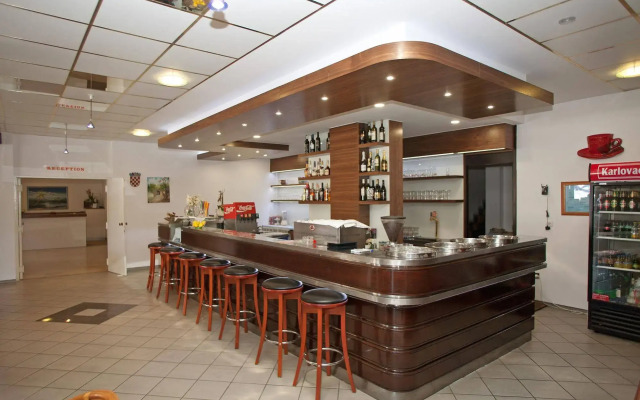 Hotel Adria