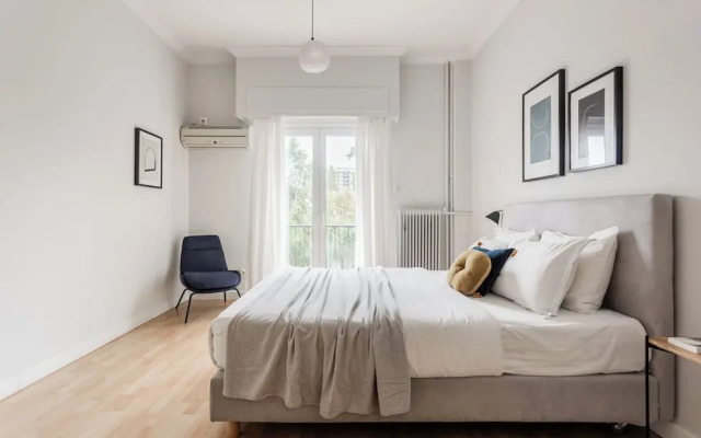 UPSTREET Zeus Temple View 2BD Apt Acropolis-Plaka