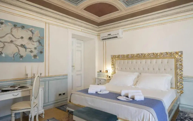 Les Suite Royales