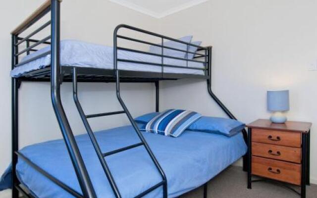 TOPVIEWS - 15Second Av BH