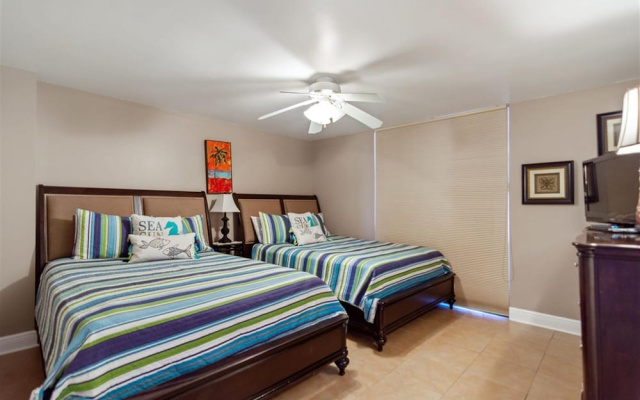 Shoreline Towers 3091 3 Bedroom Condo