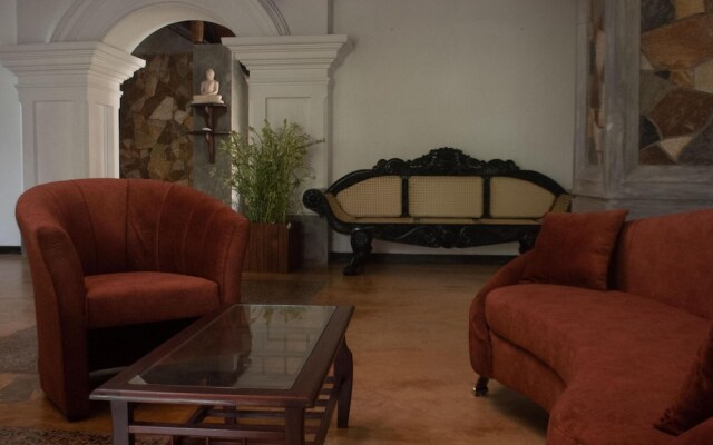 Galle Large Serviced Villa Near Beaches & Fort