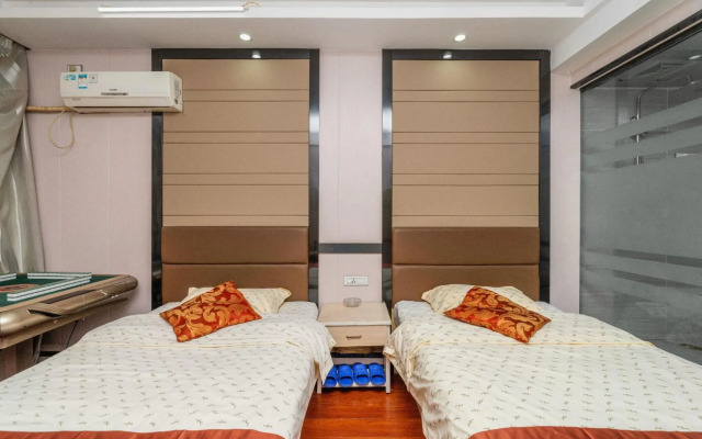 Crown Business Express Hotel