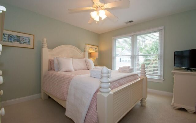 Gorgeous two Story Home Located in the Heart of Fripp Island