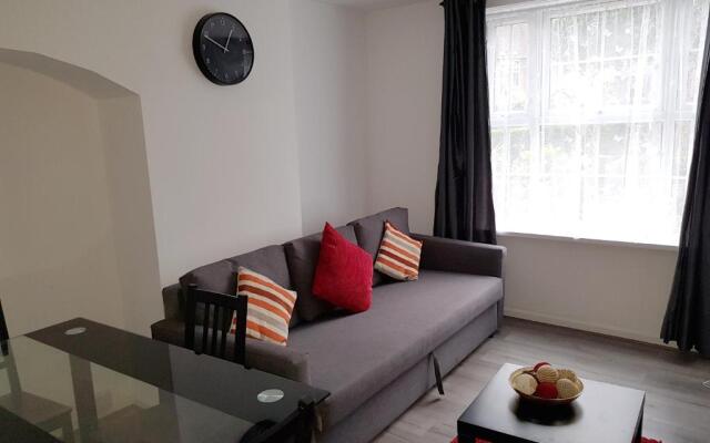 Barnfield Place