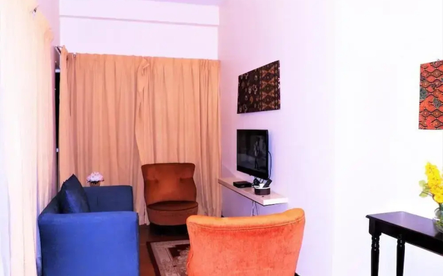 Maytower Apartment