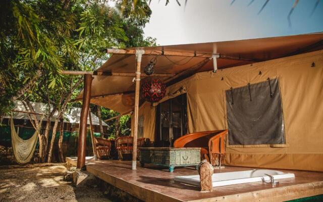 Serenity Authentic Glamping Tulum