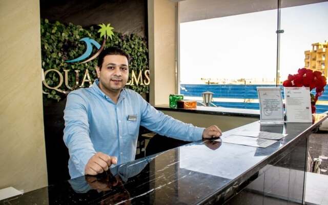 Aqua Palms Resort