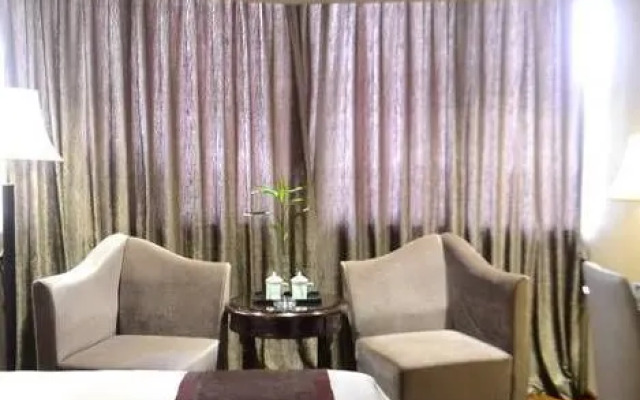 Luoyang Dahao Heshan Hotel