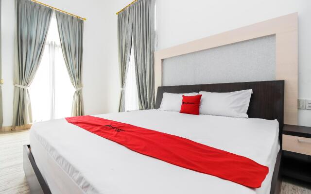 RedDoorz Premium @ Gandaria Jagakarsa