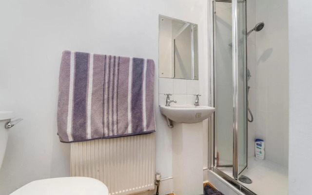 Wilde Victorian Room & private Bathroom