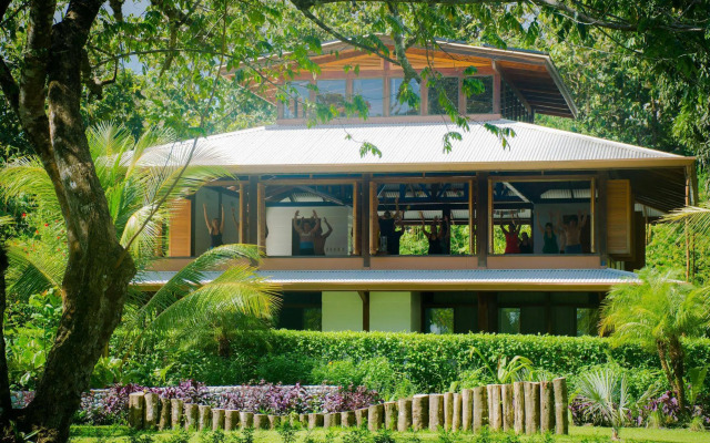 Blue Osa Beach Resort and Spa