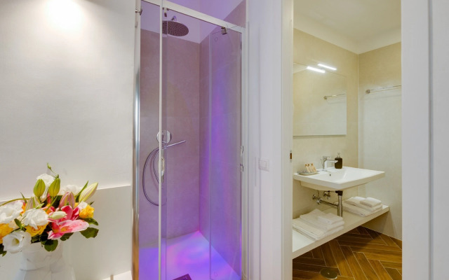 The Right Place - Guest House