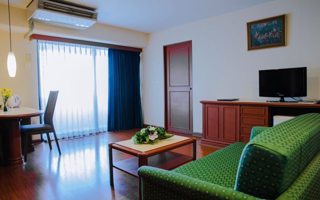 Baiyoke Suite Hotel